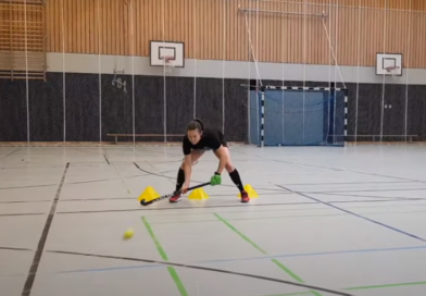 Indoor Hockey Training with a lot of passes! By Hockey2Go