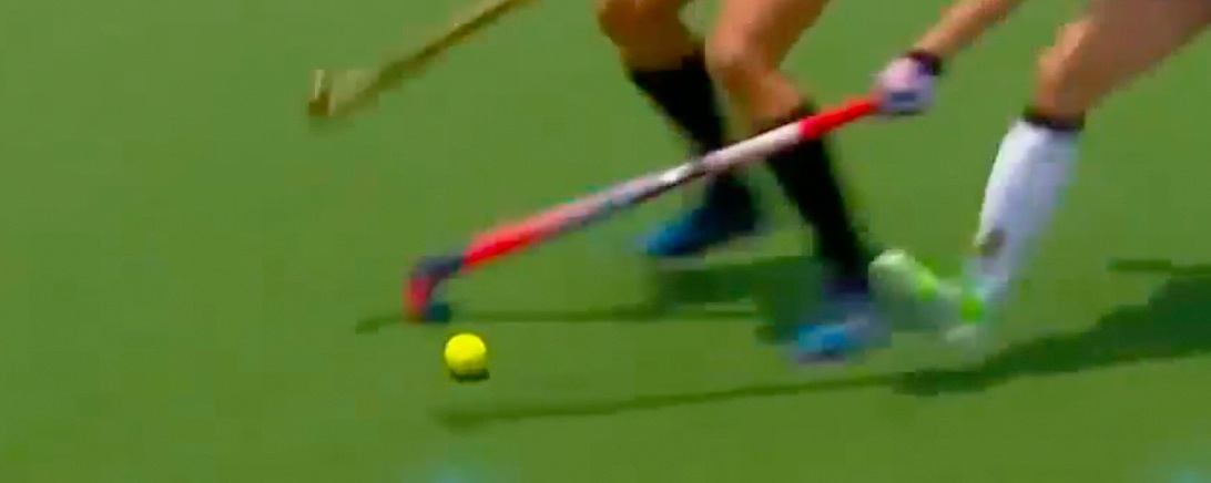 Hockey tackle