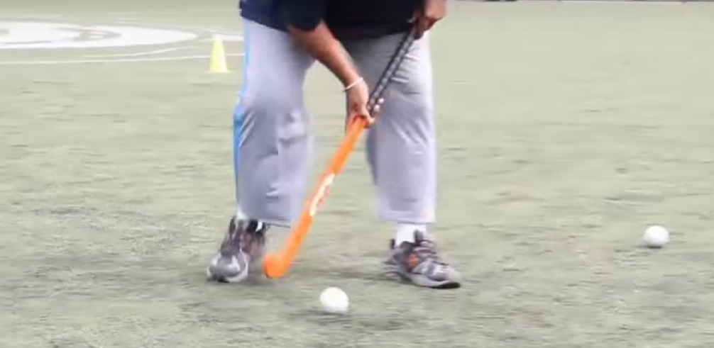 Shiv Jagday Field hockey: Developing the First Touch in Passing and Receiving